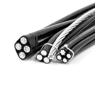 2 Kerne betreiben zusammengerollten Kabel-obenliegenden LuftHochspannungsleitung