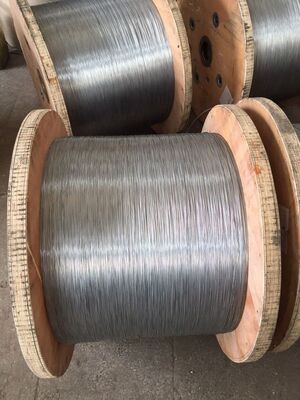 Aluminiumbeschichteter Stahldraht (2,6 mm ∼4,0 mm) für ACSR/AW, OPGW-Kabelbau und Oberleitungen